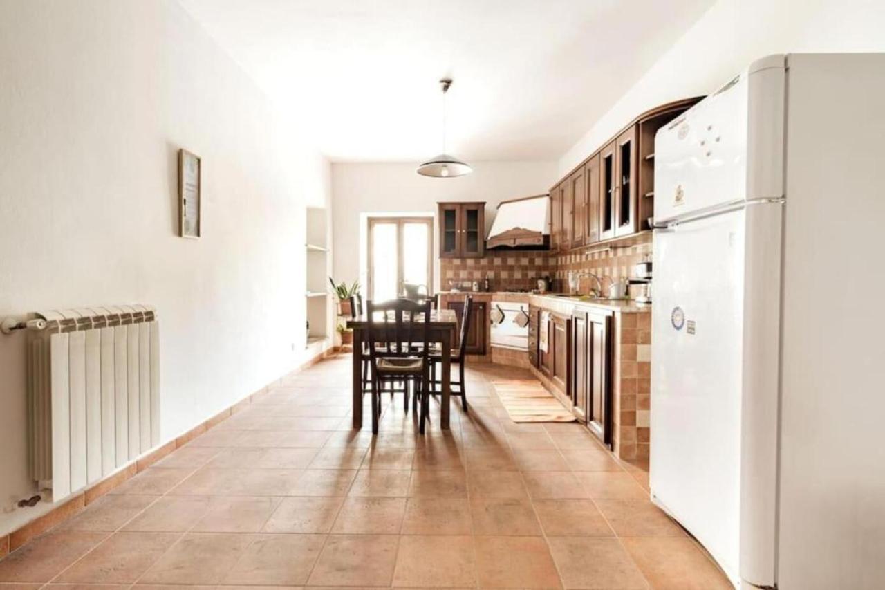 Tavola Tonda Apartament ปาแลร์โม ภายนอก รูปภาพ